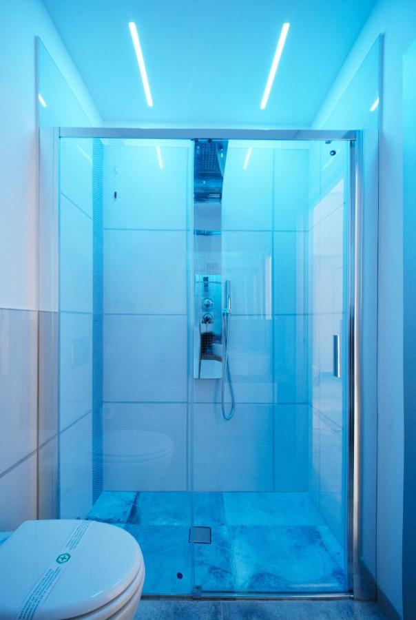 Oasi Del Golfo Suites B&B カステッランマーレ・デル・ゴルフォ エクステリア 写真