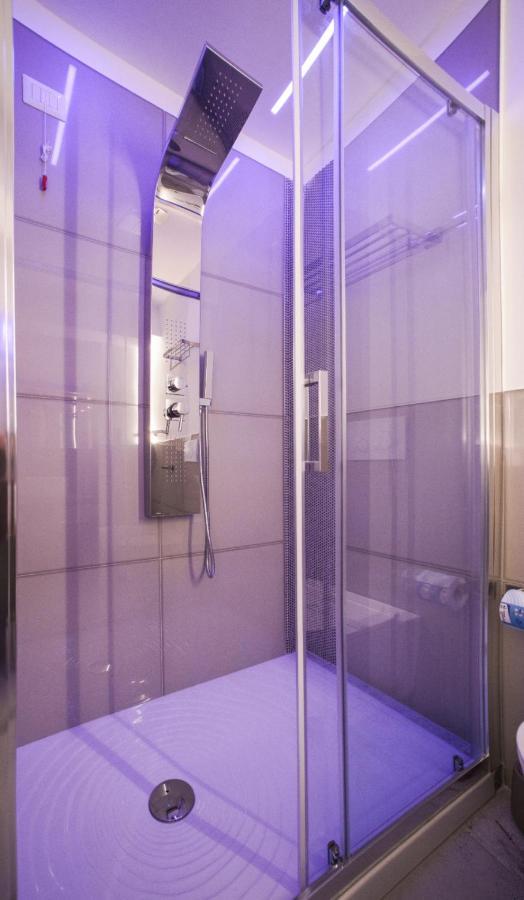Oasi Del Golfo Suites B&B カステッランマーレ・デル・ゴルフォ エクステリア 写真