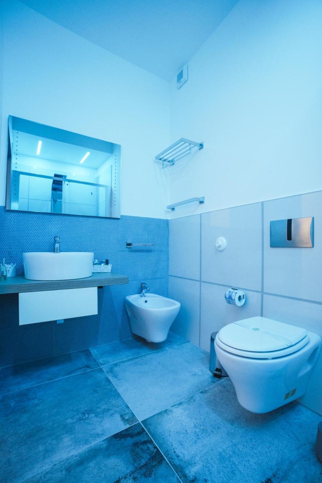 Oasi Del Golfo Suites B&B カステッランマーレ・デル・ゴルフォ エクステリア 写真