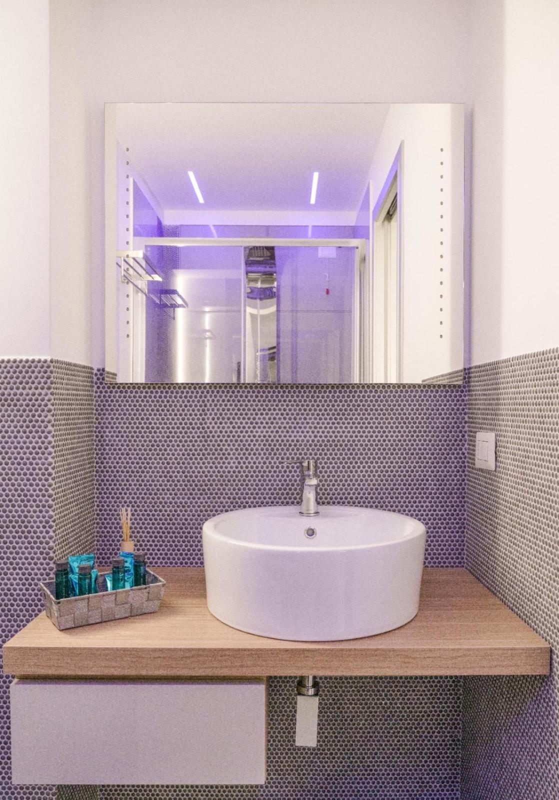 Oasi Del Golfo Suites B&B カステッランマーレ・デル・ゴルフォ エクステリア 写真
